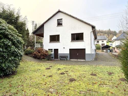 Ansicht Garten - 5 Zimmer Einfamilienhaus zum Kaufen in Daaden VG