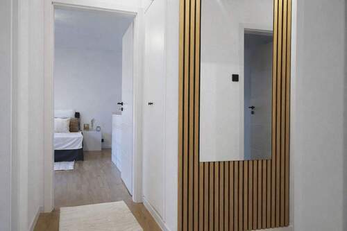 Flur, Richtung Schlafzimmer - 