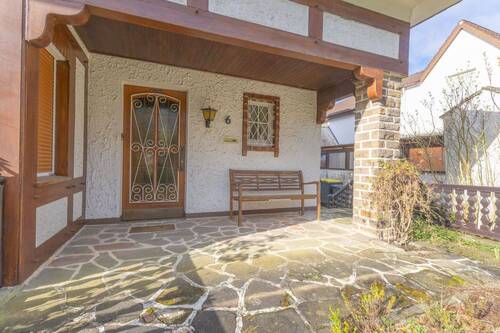 Eingangsbereich - 4 Zimmer Einfamilienhaus in Menden