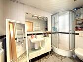 Badezimmer Erdgeschoss - 