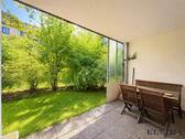 Terrasse mit privaten Garten - 2 Zimmer Etagenwohnung zur Miete in München