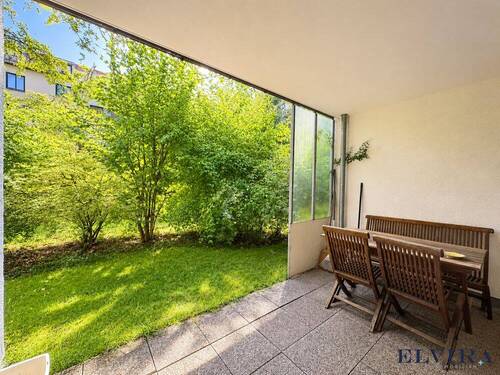 Terrasse mit privaten Garten - 2 Zimmer Etagenwohnung zur Miete in München