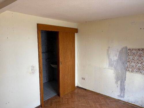 Esszimmer zum Bad.jpeg - 