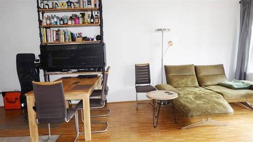 Wohnküche mit Balkon - 