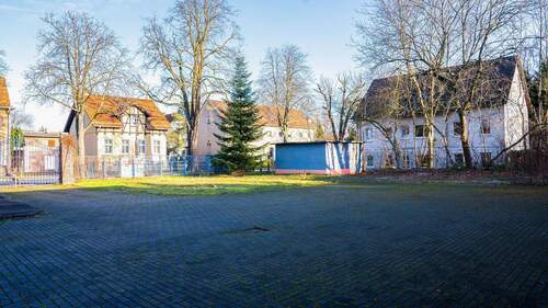 Innenhof - Grundstück in Berlin / Rosenthal