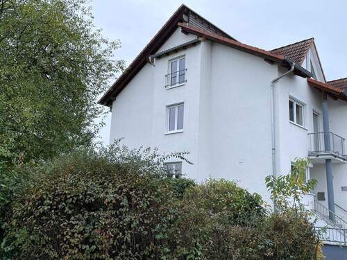 Ansicht (Nordost) - Exklusives Reiheneckhaus mit architektonischer Raffinesse in ruhiger Feldrandlage