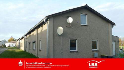 Ansicht Straßenseite - Investment mit Aussicht! - 165.000,00&nbsp;EUR Kaufpreis, ca.&nbsp; 270,00&nbsp;m&sup2;&nbsp;Wohnfl&auml;che