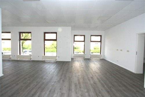 linke Teilfläche Ladenfläche - 