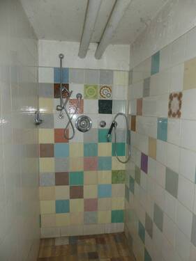 Dusche bei der Sauna - 
