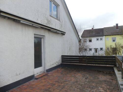 Balkon 2 über der Garage - 