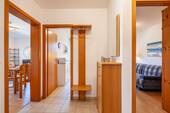 Flur/ Eingangsbereich - 