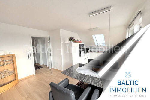 0E5FDA9A-2359-46B8-92EE-5C281E781A18 - Weitblick gefällig? Wunderschöne Ferienwohnung von 2013 mit Aufzug !