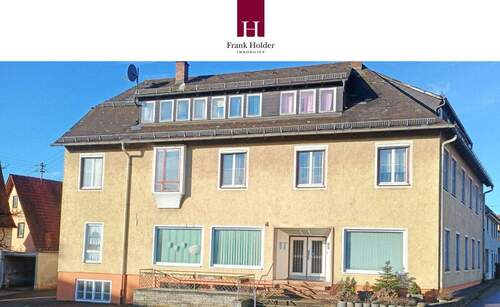 Hausansicht - Ideales Mehrfamilienhaus-Projekt (7-FH) für den Profi