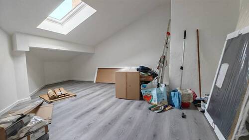 Zimmer 1 - 3 Zimmer Etagenwohnung zur Miete in Passau