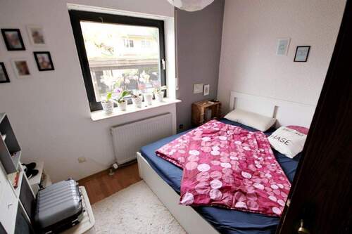 Schlafzimmer - Etagenwohnung mit 83,50 m² in Horn-Bad Meinberg zum Kaufen