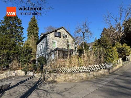Außen - 8 Zimmer Mehrfamilienhaus, Wohnhaus in Kirchen