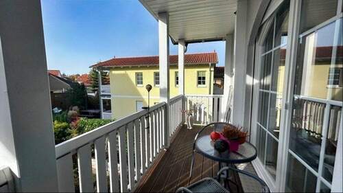 Herrlicher Blick vom Balkon - 2 Zimmer Etagenwohnung in Graal-Müritz