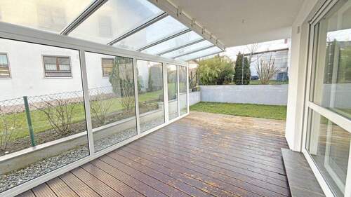 Terrasse - Etagenwohnung mit 111,00 m&sup2; in Reutlingen zum Kaufen