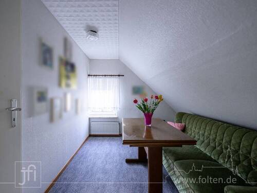 Zimmer Straßenseite rechts - 