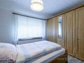 ebenerdiges Schlafzimmer - 