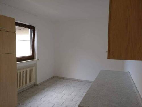 Wohnküche - 2 Zimmer Etagenwohnung zur Miete in Sennfeld