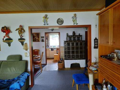 Wohnzimmer_Kachelofen_EG - 