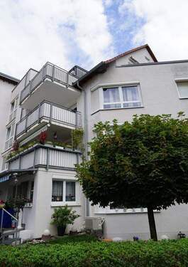 Aussenansicht-Balkon - 4 Zimmer Etagenwohnung in Lörrach