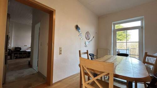 Esszimmer mit Balkon - 