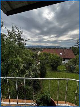 Aussicht von Erdgeschoß Balkon_linke Seite - 