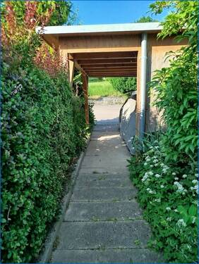 Zugang Carport - 