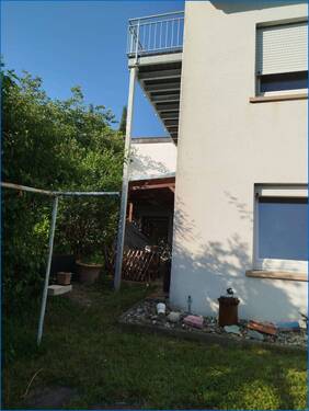 Haus hinten linke Seite - 
