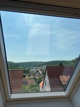 Ausblick - 4 Zimmer Etagenwohnung zur Miete in Mönsheim