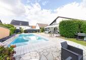 Poolanlage Garten - 5 Zimmer Bungalow in Saarlouis