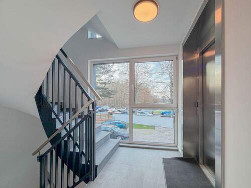 Treppenhaus - Mehrfamilienhaus, Wohnhaus mit 980,00 m&sup2; in Berlin zum Kaufen