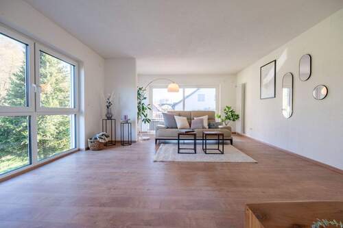 Wohnzimmer EG - 1 Zimmer Einfamilienhaus in Weißenhorn