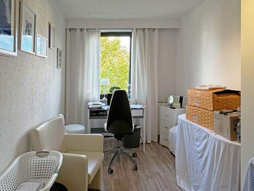 Zimmer - Etagenwohnung mit 72,00 m&sup2; in Bremen zum Kaufen