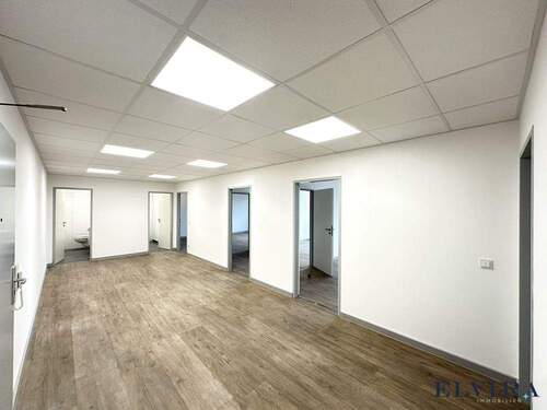 Empfang/Eingangsbereich - Büro mit 135,00 m&sup2; in München zum Kaufen