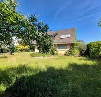Charmantes Einfamilienhaus mit eingewachsenem Garten auf 798 m² großen Grundstück zu verkaufen. - Wendelstein