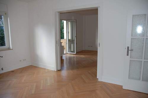 Foto renovierte Nachbarwohn. - 