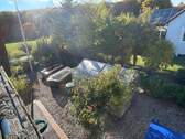 Hochbeete und Gewächshaus - 