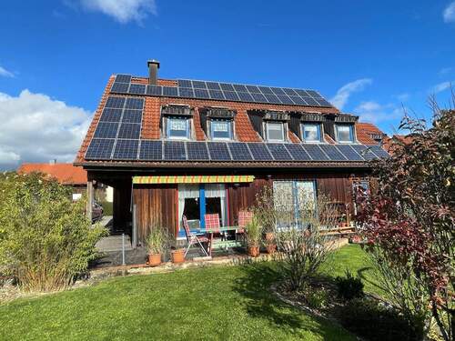 Außenansicht Garten - Einfamilienhaus im Grünen groß und bezahlbar