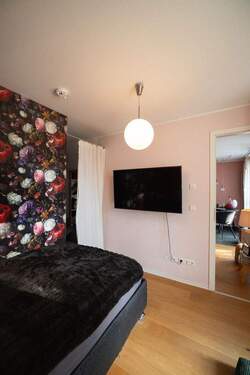 begehbarer K.schrank-Stauraum - 