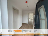 Muster Hauseingang - 4 Zimmer Doppelhaushälfte in Bruckmühl