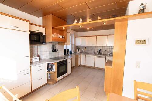 Erdgeschoss Küche mit Essbereich - 