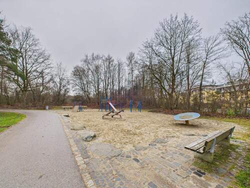 Spielplatz - 