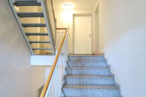 3337-Treppenhaus - Kopie - 