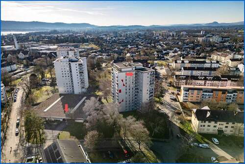 Hausanlage mit Tiefgarage - 