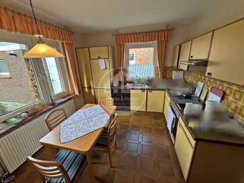 Küche - 6 Zimmer Einfamilienhaus in Aurich