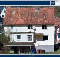 Sanierungsbedürftiges Fachwerkhaus im Ortskern von Lorsbach - Hofheim am Taunus / Lorsbach