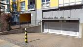 Zufahrt zur Tiefgarage - 